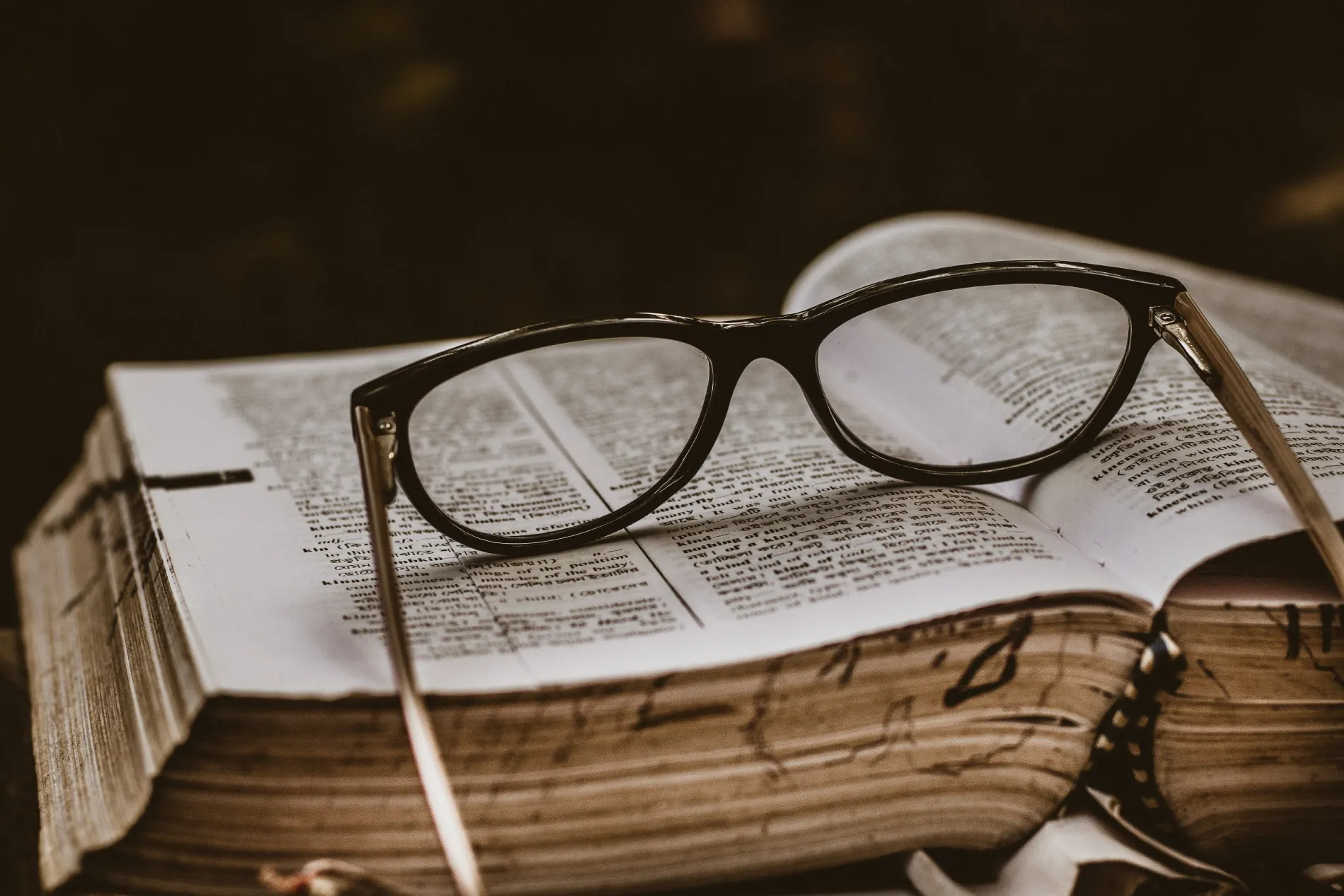 How We Curate Books at Borrow Me Book